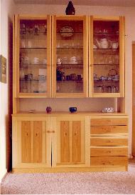 geschirrschrank1_s.jpg