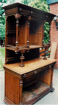Schrank 1